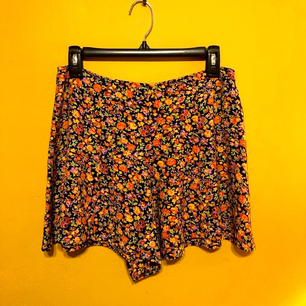 UO Kimchi Blue Floral Skort